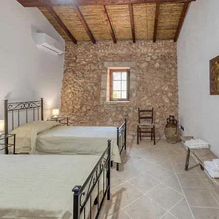 Tenuta Pizzola *