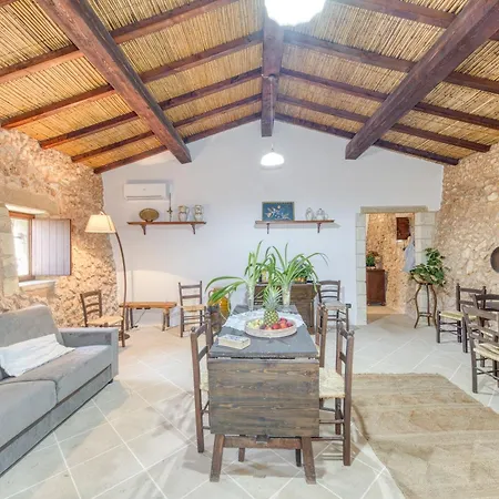 Tenuta Pizzola Country house