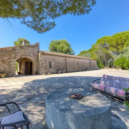 Tenuta Pizzola *