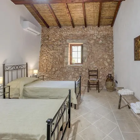 Tenuta Pizzola Nociglia